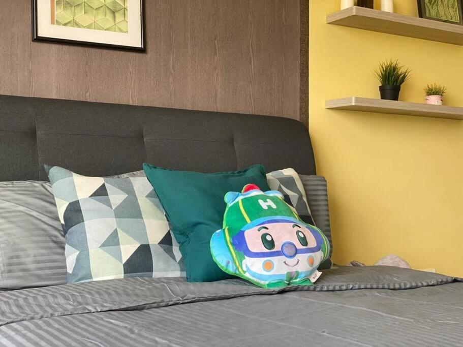 Southkey Mosaic Cozy Netflix 1-4 Pax