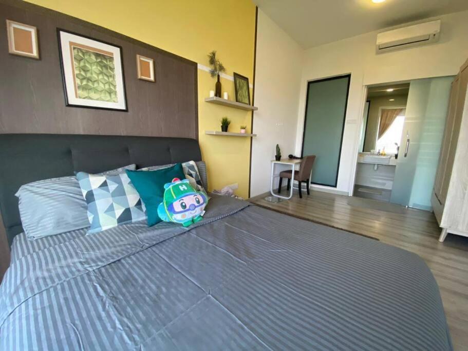 Southkey Mosaic Cozy Netflix 1-4 Pax *