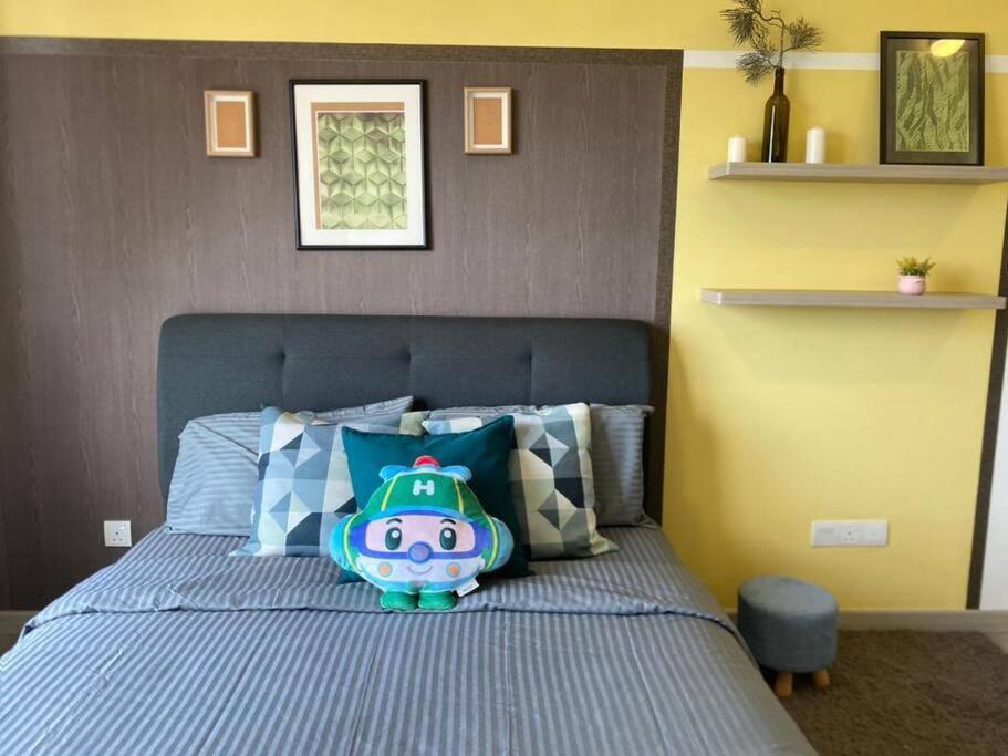 Southkey Mosaic Cozy Netflix 1-4 Pax * Johor Bahru