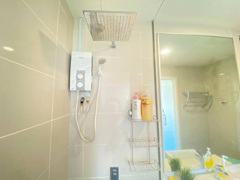 Southkey Mosaic Cozy Netflix 1-4 Pax * Johor Bahru